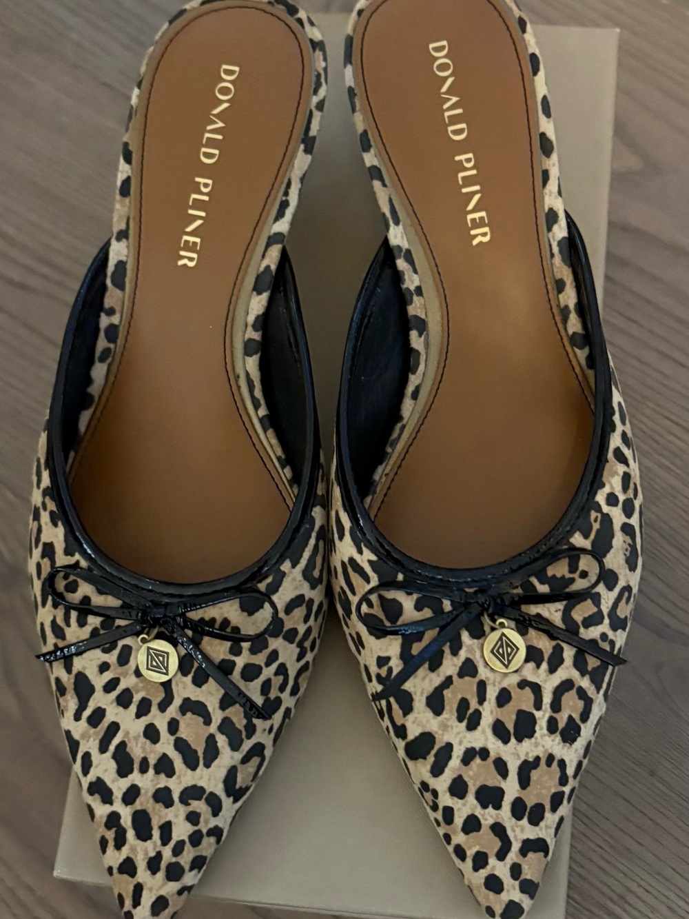 Donald J. Pliner Leopard Print Pointed Toe Slingback Flats - Tan/Black
